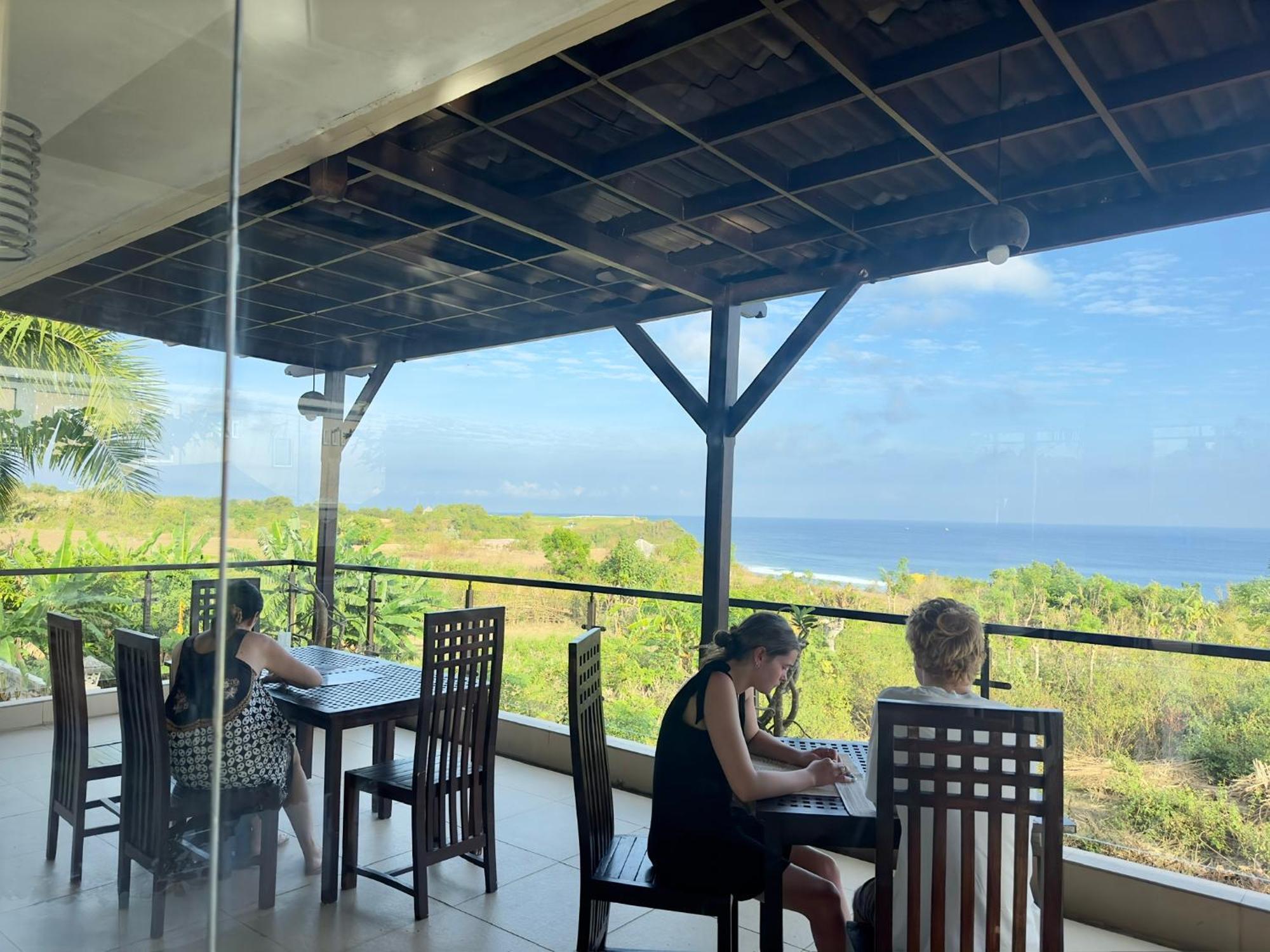Balangan Surf Resort Jimbaran  Exterior photo