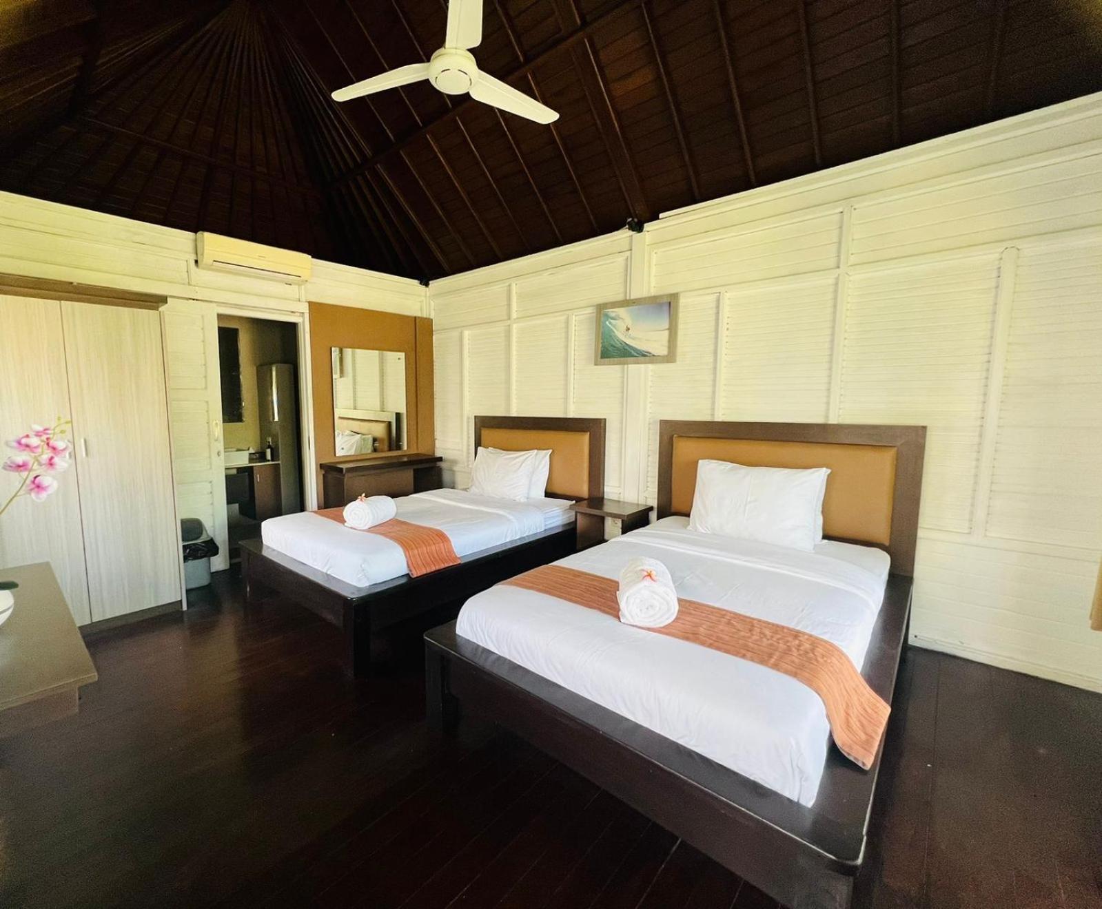 Balangan Surf Resort Jimbaran  Exterior photo