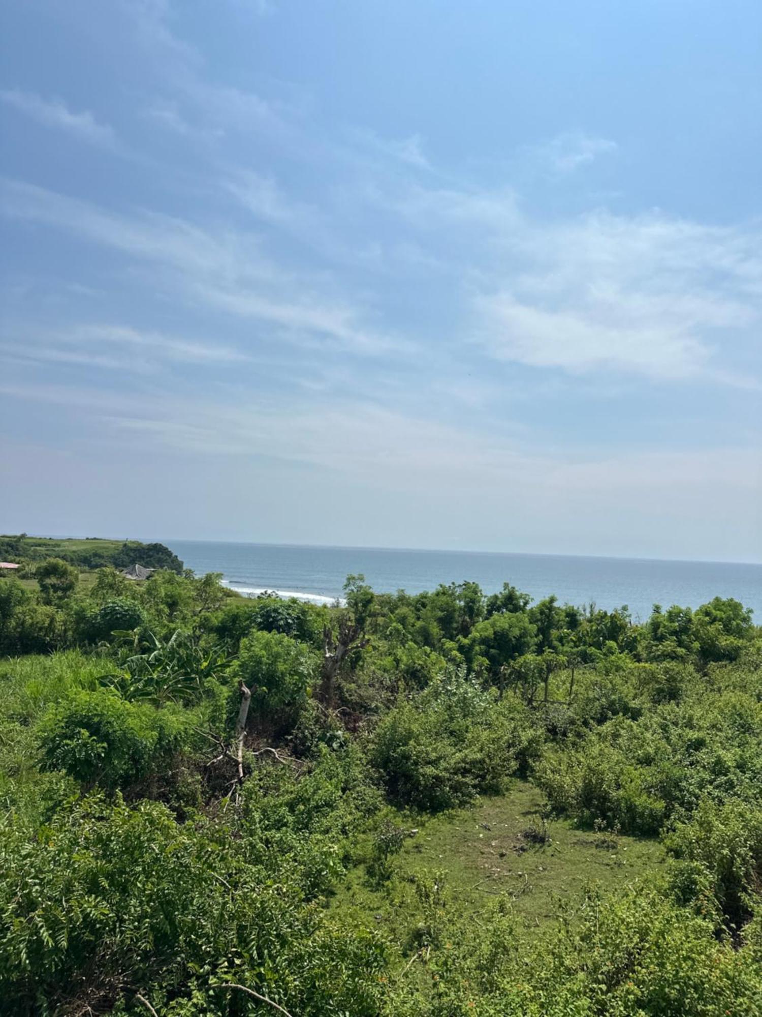 Balangan Surf Resort Jimbaran  Exterior photo