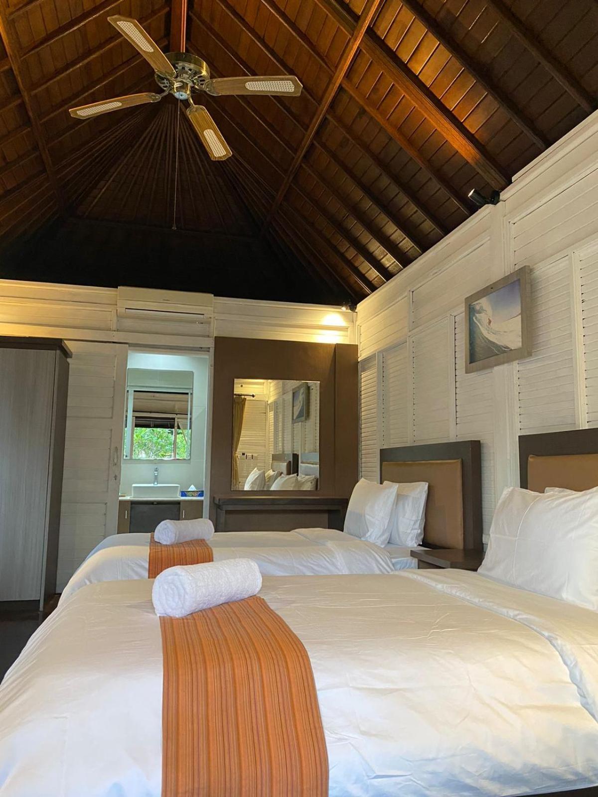Balangan Surf Resort Jimbaran  Exterior photo