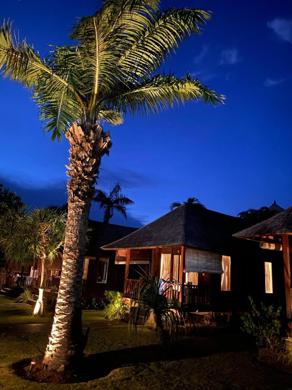 Balangan Surf Resort Jimbaran  Exterior photo